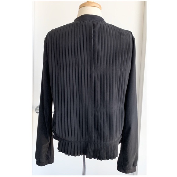 lululemon athletica Jackets & Blazers - Lululemon Time to Shine jacket